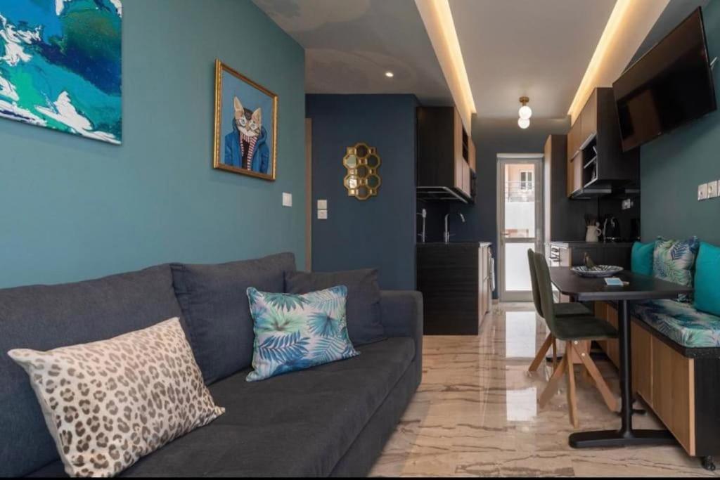 Artistic Apt In Vibrant Gazi With Large Terrace By Ghh Athen Eksteriør billede