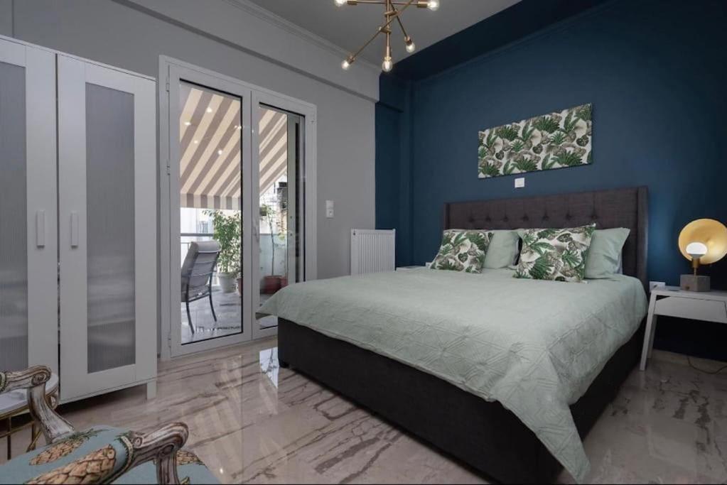 Artistic Apt In Vibrant Gazi With Large Terrace By Ghh Athen Eksteriør billede